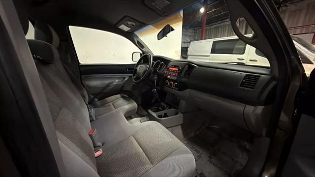 Photo of 2009 Brown Toyota Tacoma