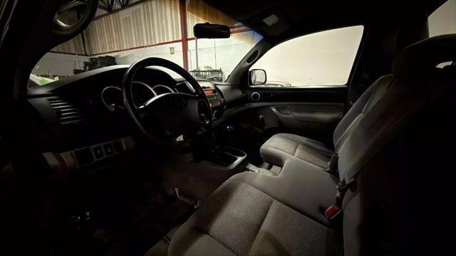 Photo of 2009 Brown Toyota Tacoma