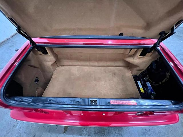 Photo of 1990 Red Mercedes-Benz SL-Class