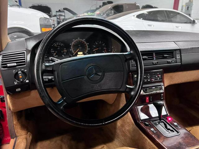Photo of 1990 Red Mercedes-Benz SL-Class
