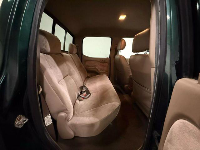 Photo of 2003 Green Toyota Tacoma