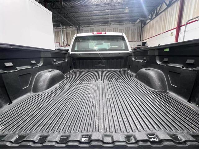 Photo of 2011 Silver Chevrolet Silverado 1500