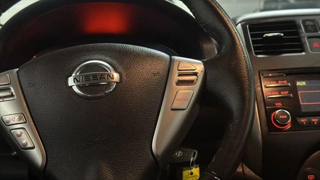 Photo of 2014 Gray Nissan Versa Note