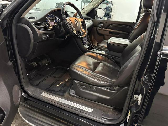 Photo of 2011 Black Cadillac Escalade ESV