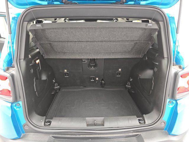 Photo of 2021 Bikini Metallic Clearcoat Jeep Renegade