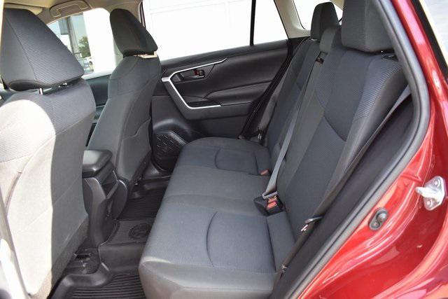 Photo of 2019 Ruby Flare Pearl Toyota RAV4