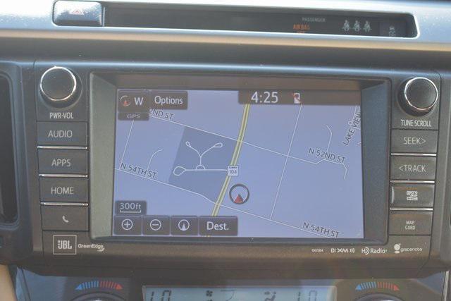 Photo of 2017 Blizzard Pearl Toyota RAV4