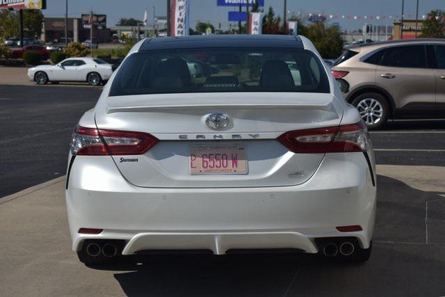 Photo of 2018 White Toyota Camry