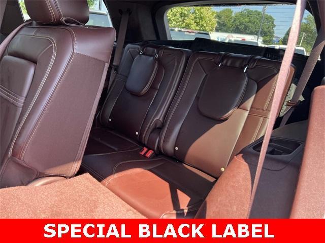 Photo of 2022 Silver Radiance Metallic Lincoln Aviator