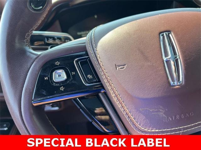 Photo of 2022 Silver Radiance Metallic Lincoln Aviator