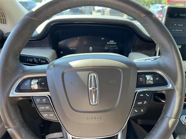Photo of 2021 Pristine White Lincoln Nautilus