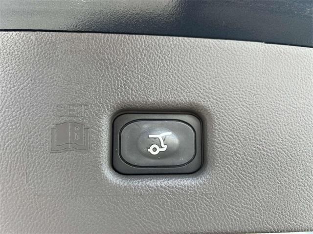 Photo of 2021 Flight Blue Lincoln Nautilus