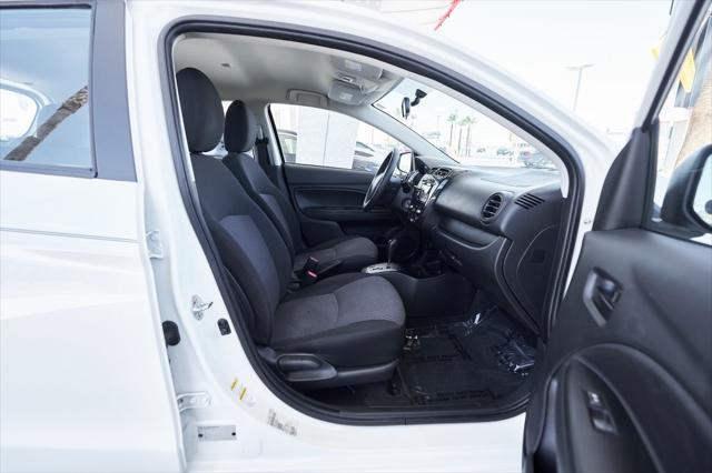 Photo of 2017 Pearl White Mitsubishi Mirage