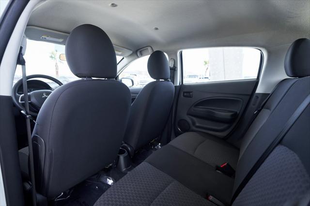Photo of 2017 Pearl White Mitsubishi Mirage