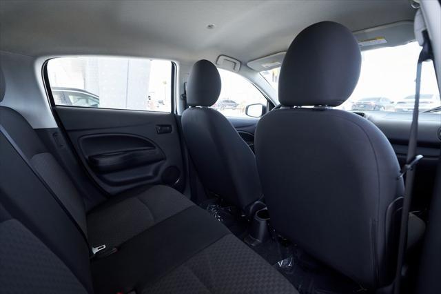 Photo of 2017 Pearl White Mitsubishi Mirage