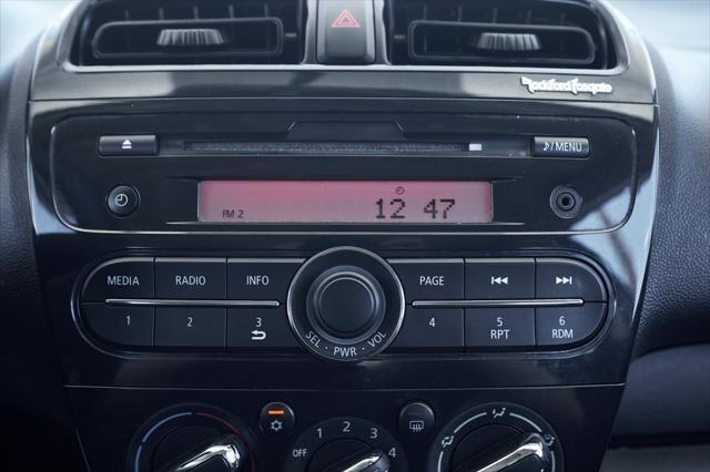Photo of 2017 Pearl White Mitsubishi Mirage