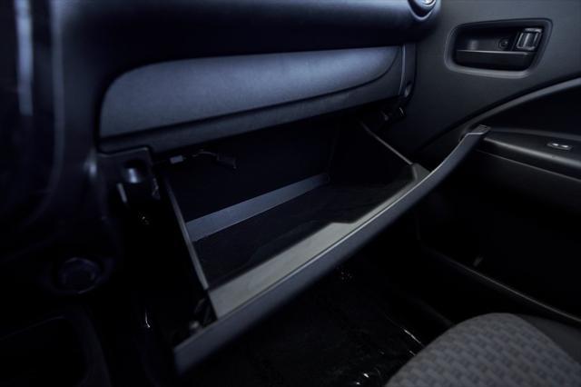 Photo of 2017 Pearl White Mitsubishi Mirage