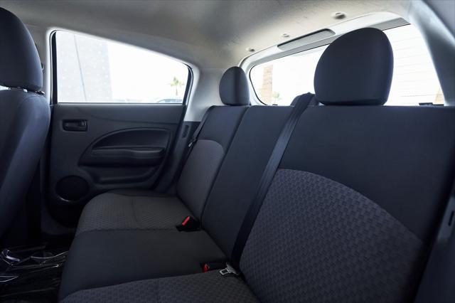 Photo of 2017 Pearl White Mitsubishi Mirage