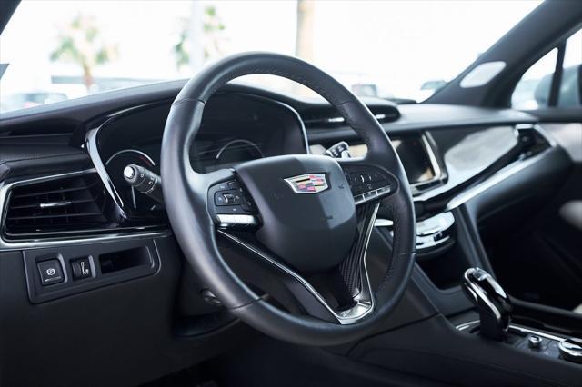 Photo of 2024 Argent Silver Metallic Cadillac XT6