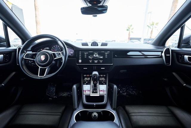 Photo of 2019 Mahogany Metallic Porsche Cayenne