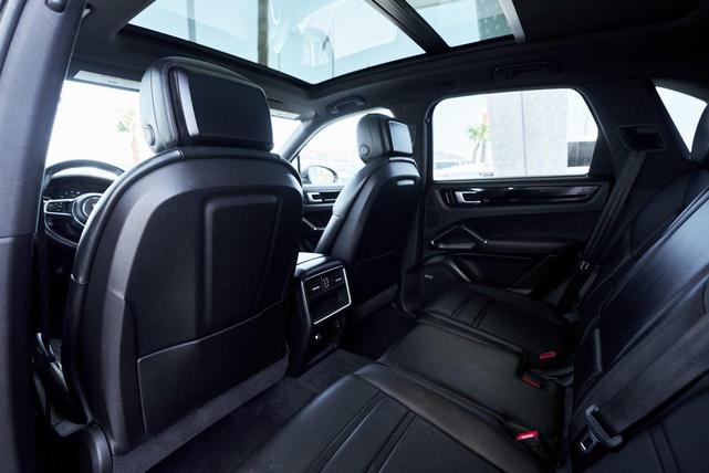 Photo of 2019 Mahogany Metallic Porsche Cayenne