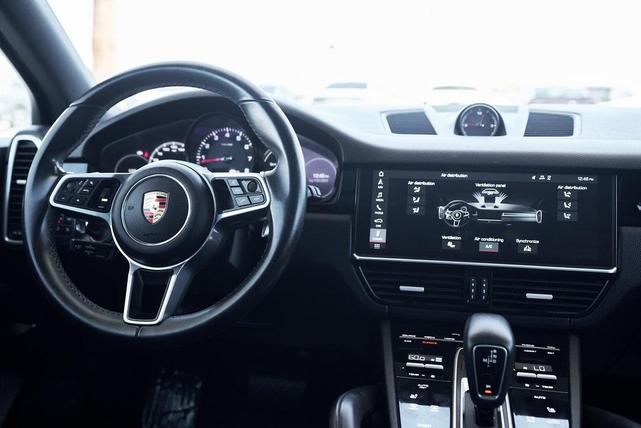 Photo of 2019 Mahogany Metallic Porsche Cayenne