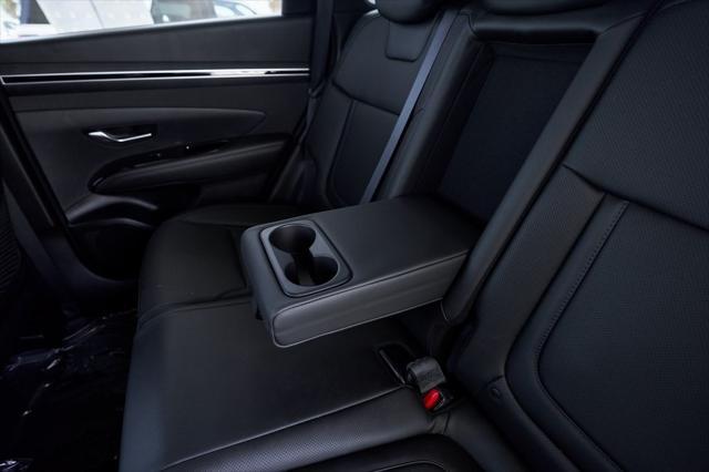 Photo of 2023 Deep Sea Hyundai TUCSON Hybrid