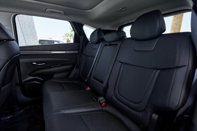 Photo of 2023 Deep Sea Hyundai TUCSON Hybrid