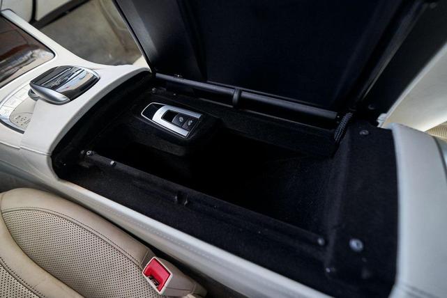 Photo of 2017 designo Diamond White Metallic Mercedes-Benz S-Class