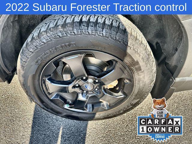 Photo of 2022 Autumn Green Metallic Subaru Forester