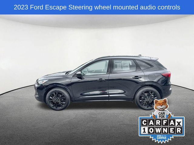 Photo of 2023 Agate Black Metallic Ford Escape