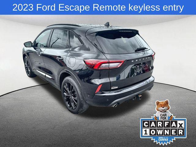 Photo of 2023 Agate Black Metallic Ford Escape