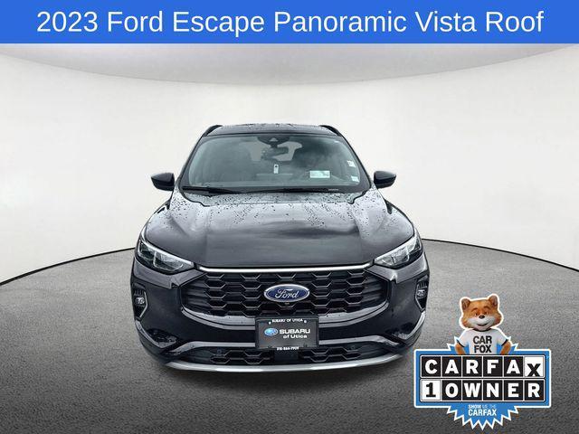 Photo of 2023 Agate Black Metallic Ford Escape