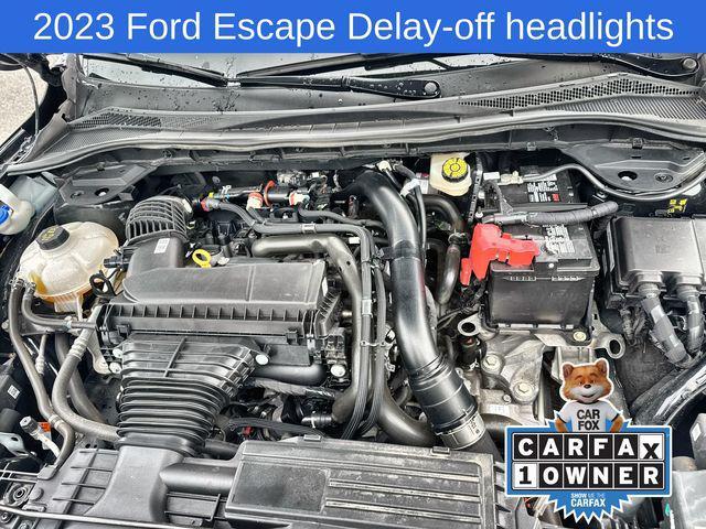 Photo of 2023 Agate Black Metallic Ford Escape