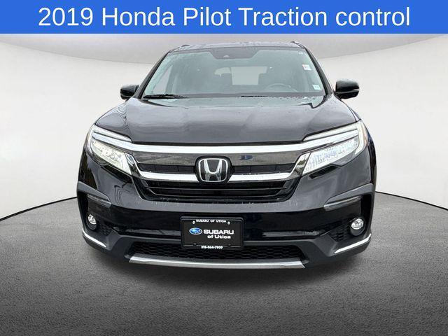 Photo of 2019 Crystal Black Pearl Honda Pilot