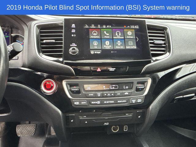 Photo of 2019 Crystal Black Pearl Honda Pilot