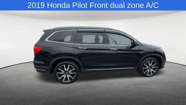 Photo of 2019 Crystal Black Pearl Honda Pilot