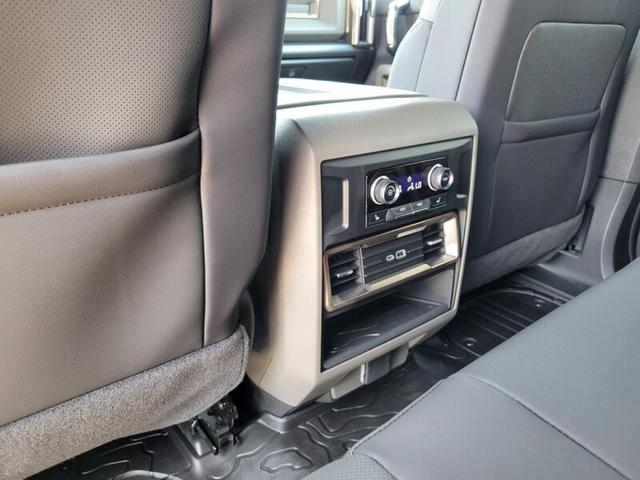 Photo of 2025 BLUE GMC HUMMER EV SUV