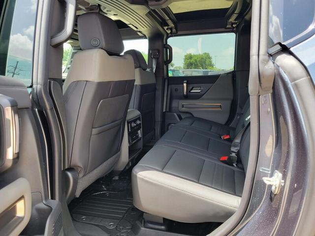 Photo of 2025 BLUE GMC HUMMER EV SUV