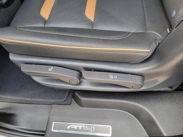 Photo of 2021 Summit White GMC Yukon