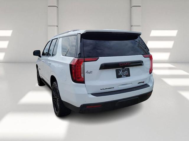 Photo of 2021 Summit White GMC Yukon