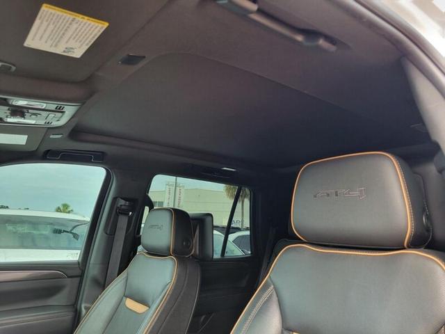 Photo of 2021 Summit White GMC Yukon