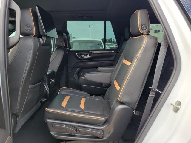 Photo of 2021 Summit White GMC Yukon