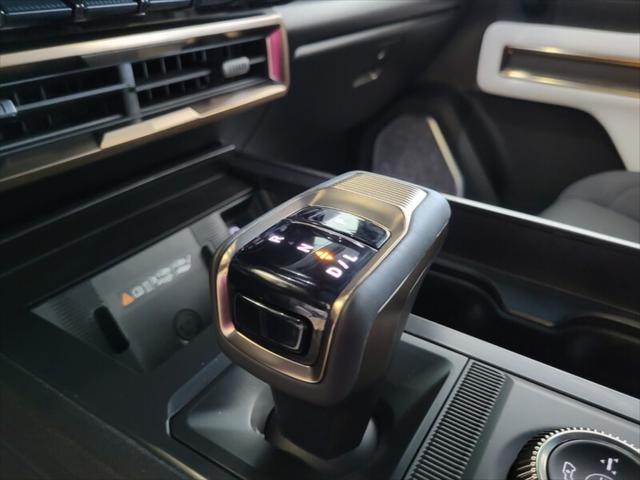 Photo of 2024 BLUE GMC HUMMER EV SUV