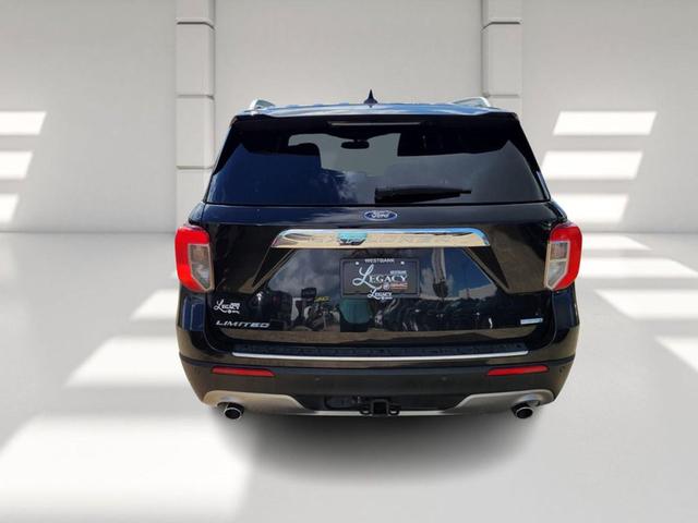Photo of 2020 Agate Black Metallic Ford Explorer