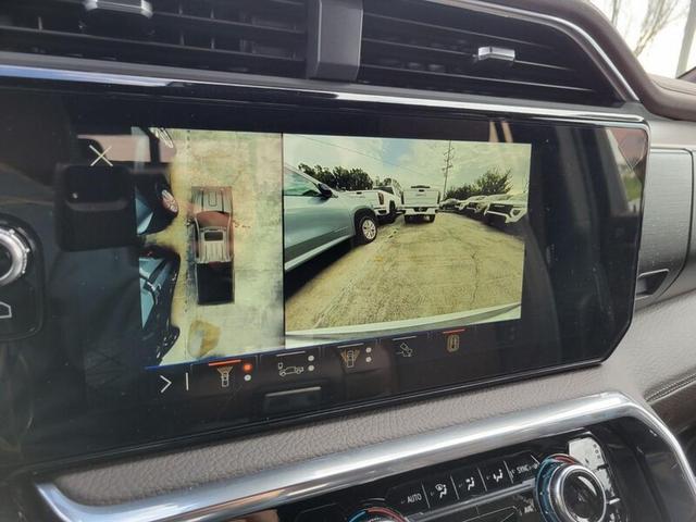 Photo of 2025 WHITE GMC Sierra 2500