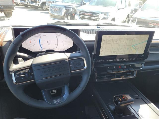Photo of 2025 Interstellar White GMC HUMMER EV SUV