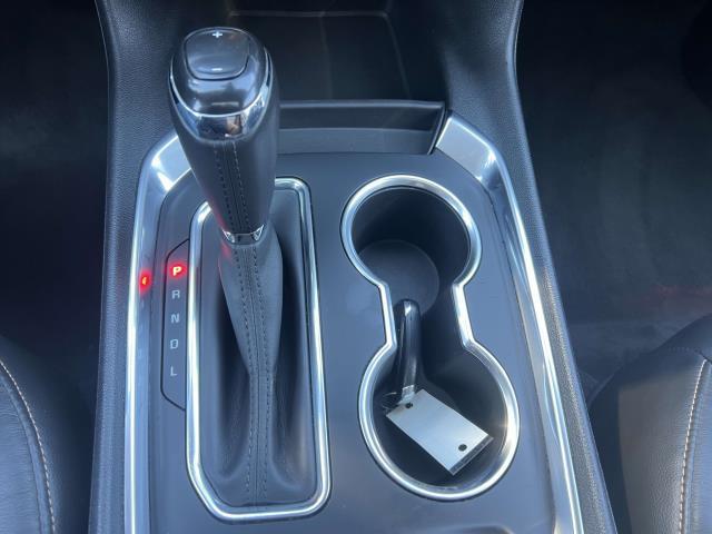 Photo of 2022 Summit White Chevrolet Equinox