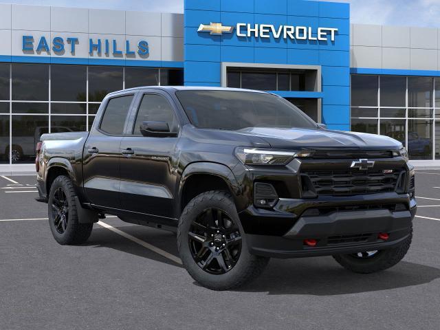 Photo of 2025 Black Chevrolet Colorado