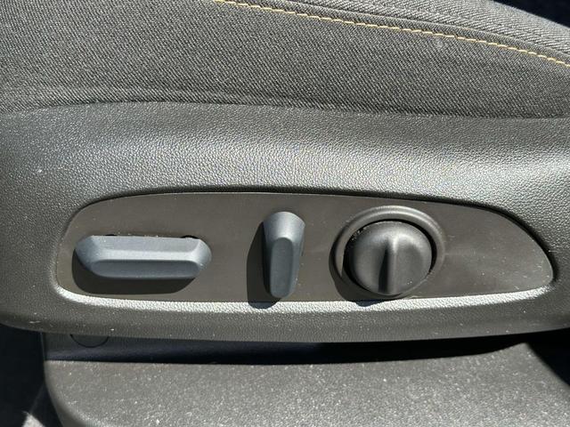 Photo of 2022 Iron Gray Metallic Chevrolet Equinox